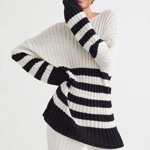 H&M Oversized Rib-knit Sweater